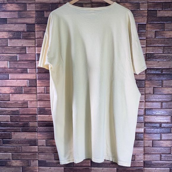 Vintage  Anvil One Size fits all George Strait Shirt in Yellow - Picture 2 of 10